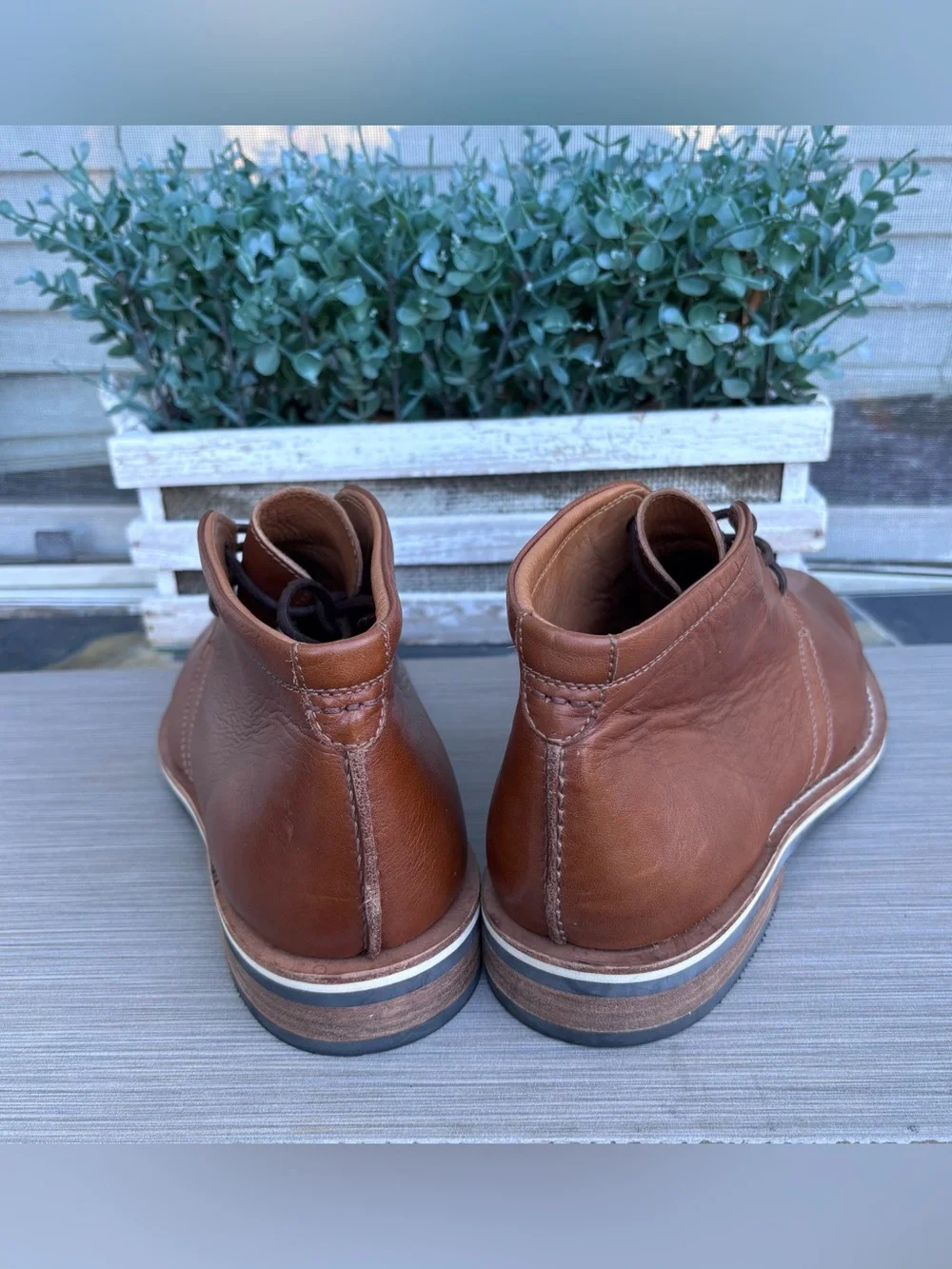 HELM Chukka Boots